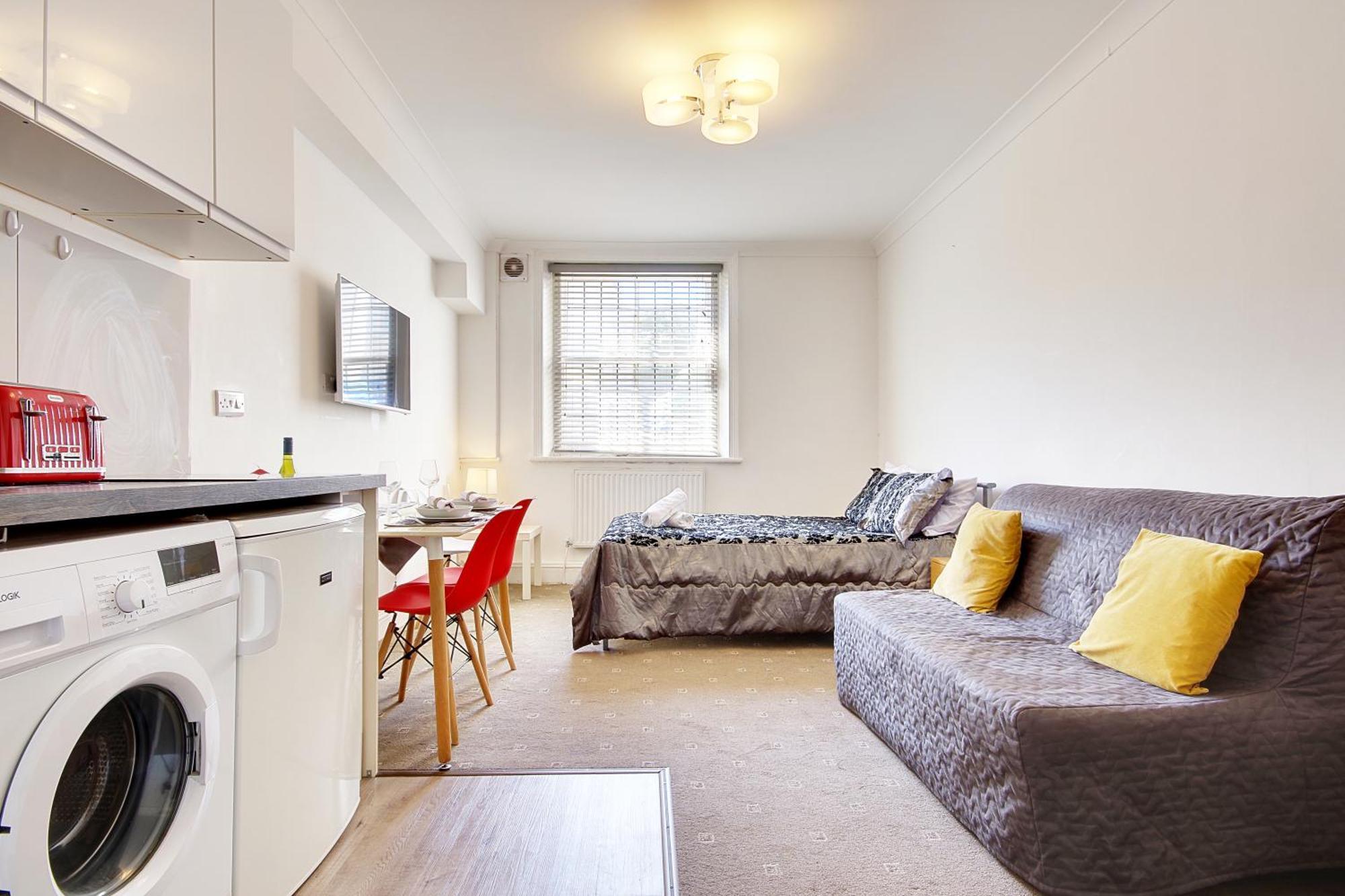 Hotel Bourne Hall Annexe 2*