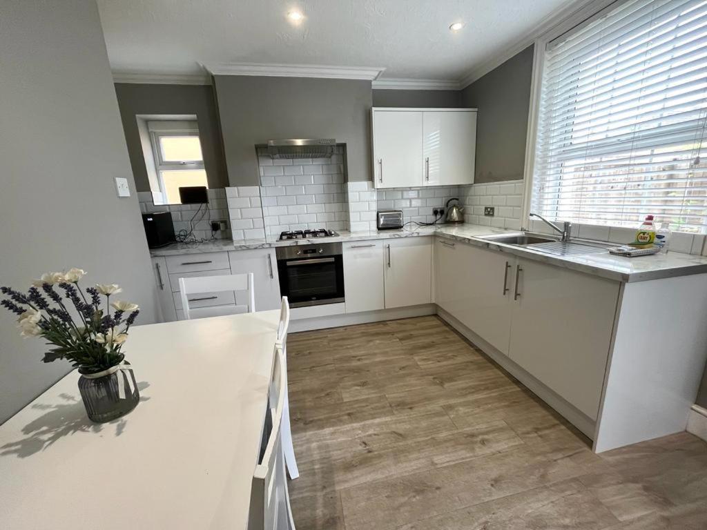 Woodside Road, Southbourne Holiday home