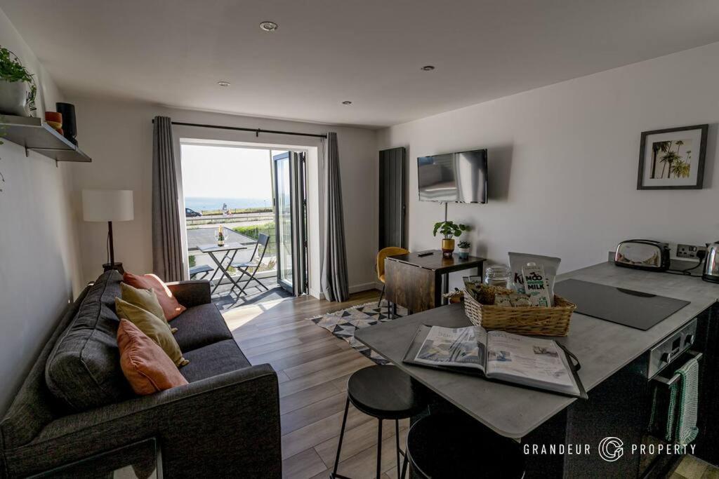 The House By Grandeur Holiday home Bournemouth