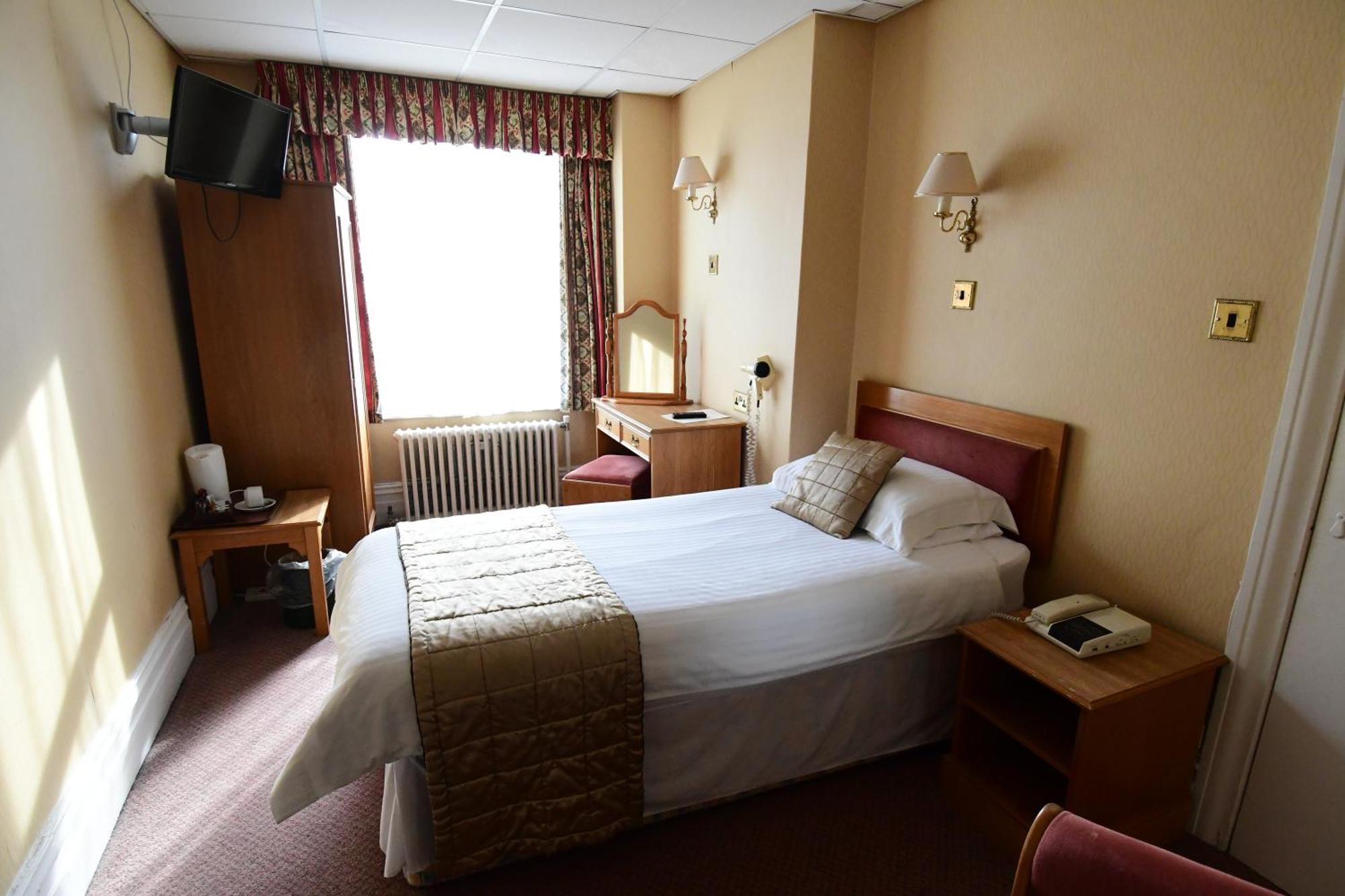 The Trouville 3*