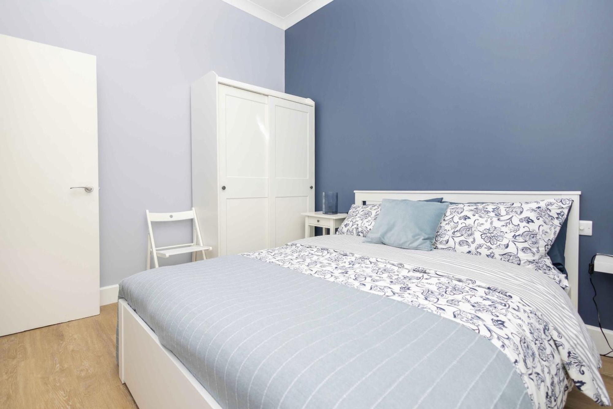 Apartment Verulum - By Coastline Retreats - Beautifully Designed Luxury Town Centre - 5 Minute Walk To The - Parking Included Bournemouth