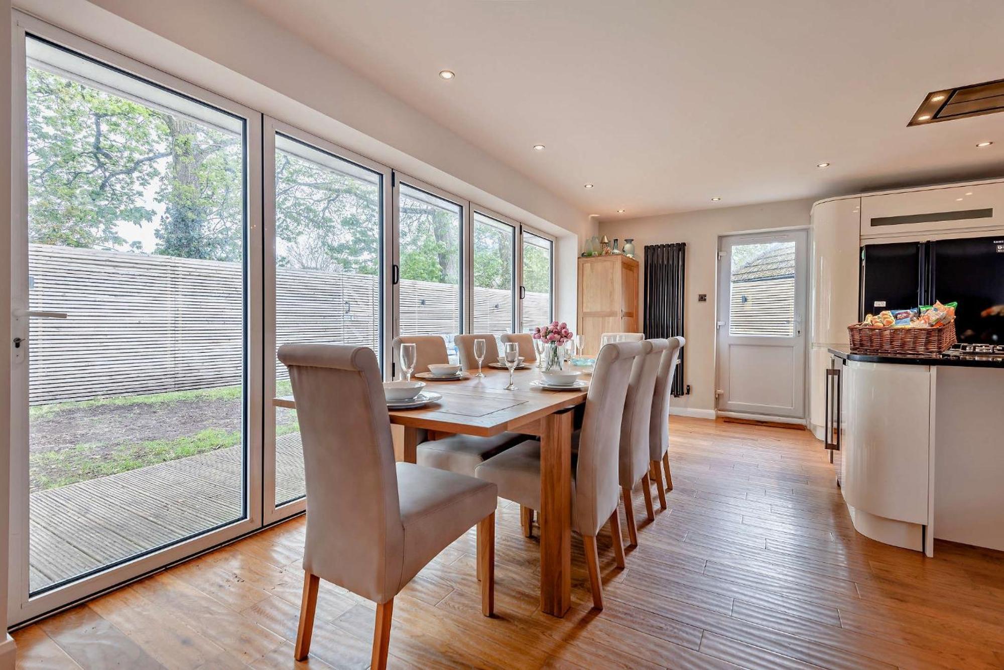 Holiday home Oakwood Christchurch Sleeps 8 Bournemouth