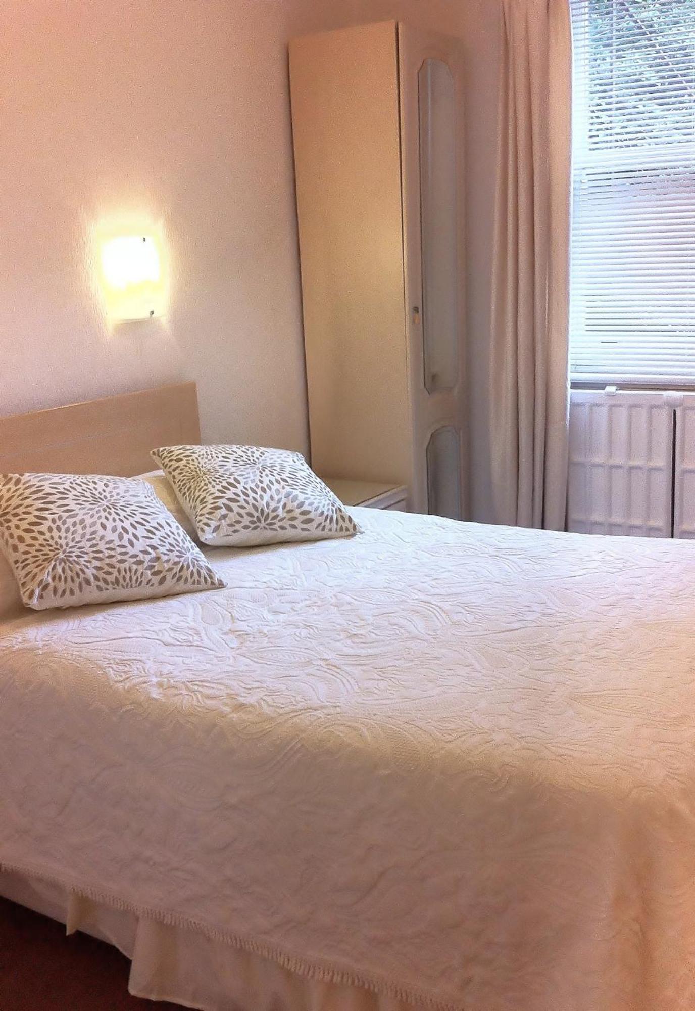 Hotel Burley Court 3*
