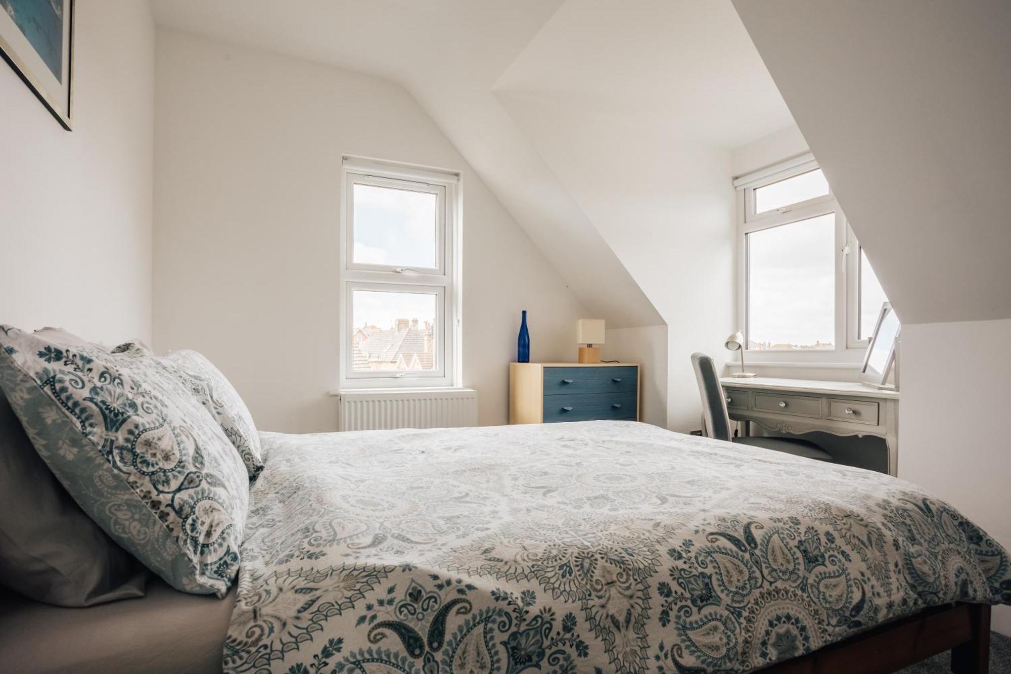 Apartment Coastal Haven: Southbourne's Two-bedroom Retreat *