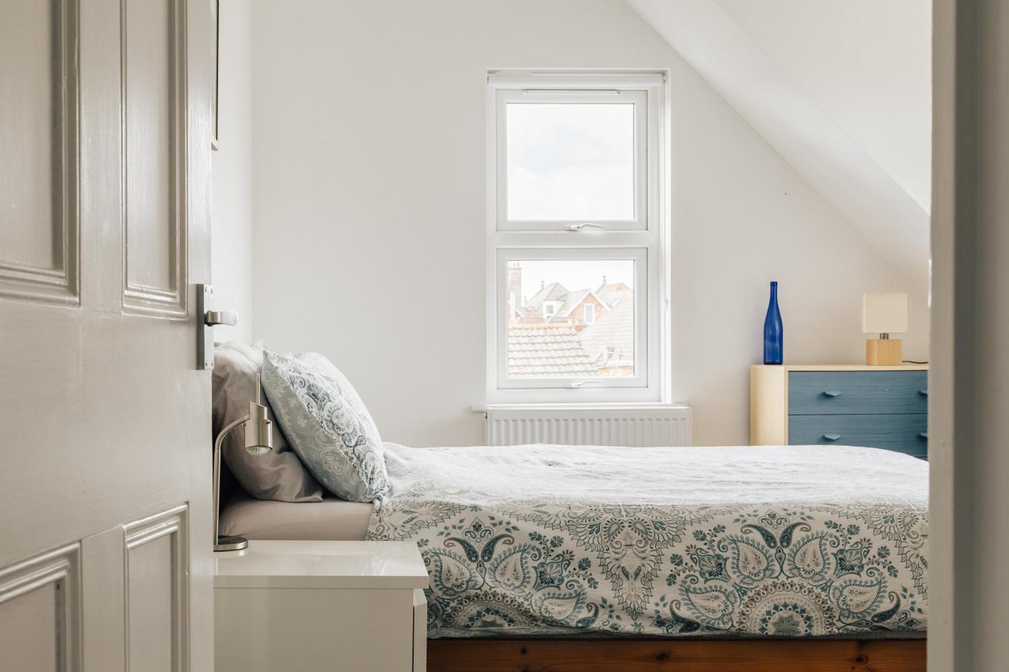 Apartment Coastal Haven: Southbourne's Two-bedroom Retreat Bournemouth
