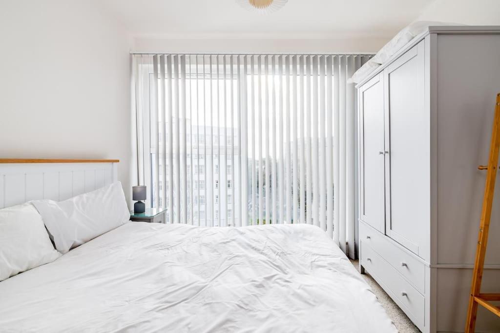 Town Ctr, Balcony, Free Parking Apartment Bournemouth
