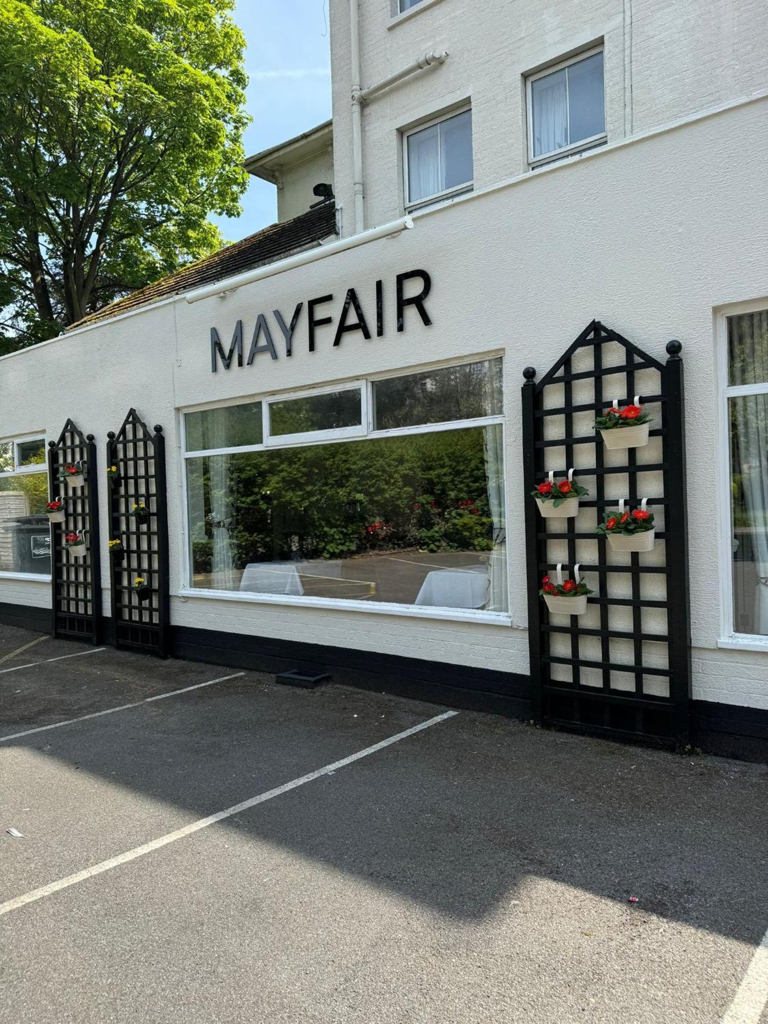 The Mayfair Hotel 3*