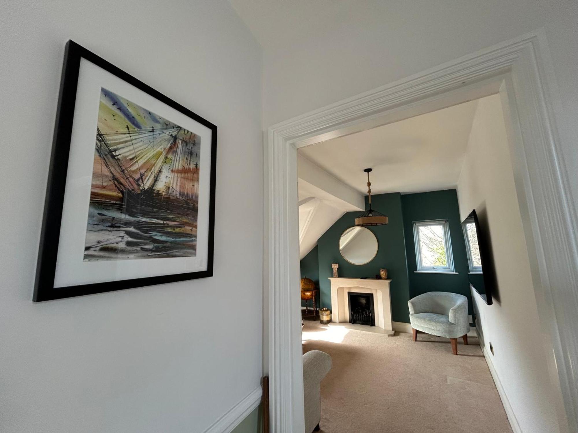 Seaside Rentals Bournemouth - 2Br, Upto 6Ppl, Beach 3 Min Walk, Dogs Ok, Wifi, Park 2 Cars
