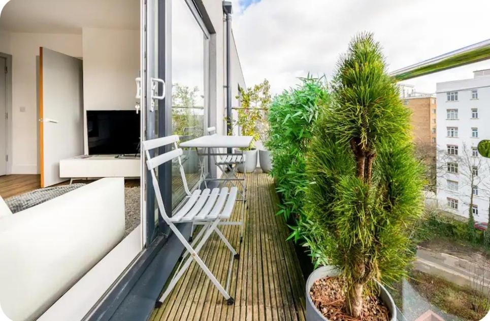 Town Ctr, Balcony, Free Parking Apartment Bournemouth