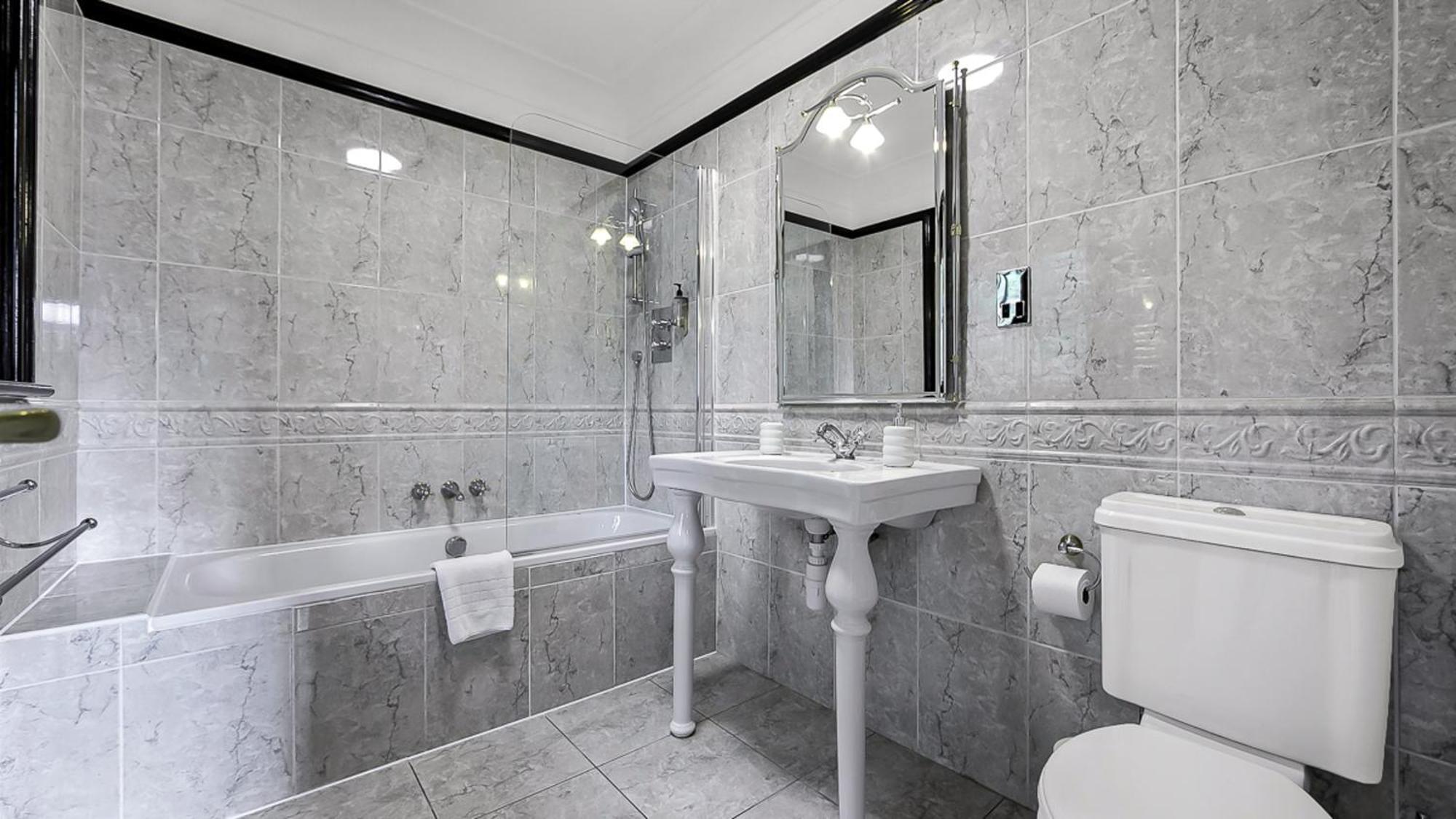 Holiday home Tudor Grange *