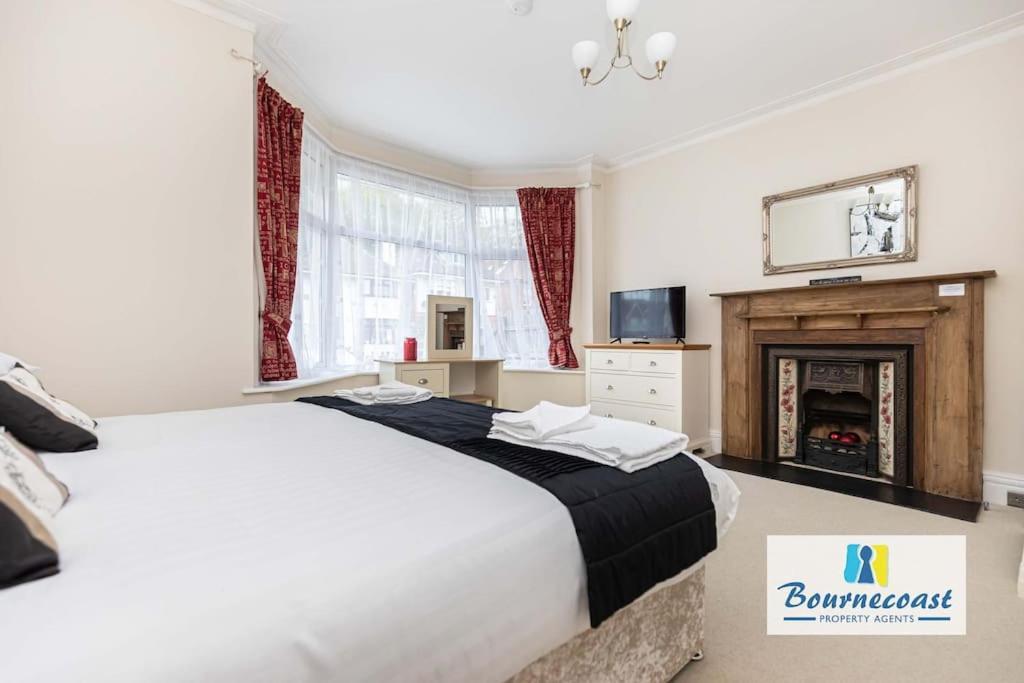 Bournecoast - Ground Floor Close To Sandy Beaches With Patio - Fm660 Apartment
