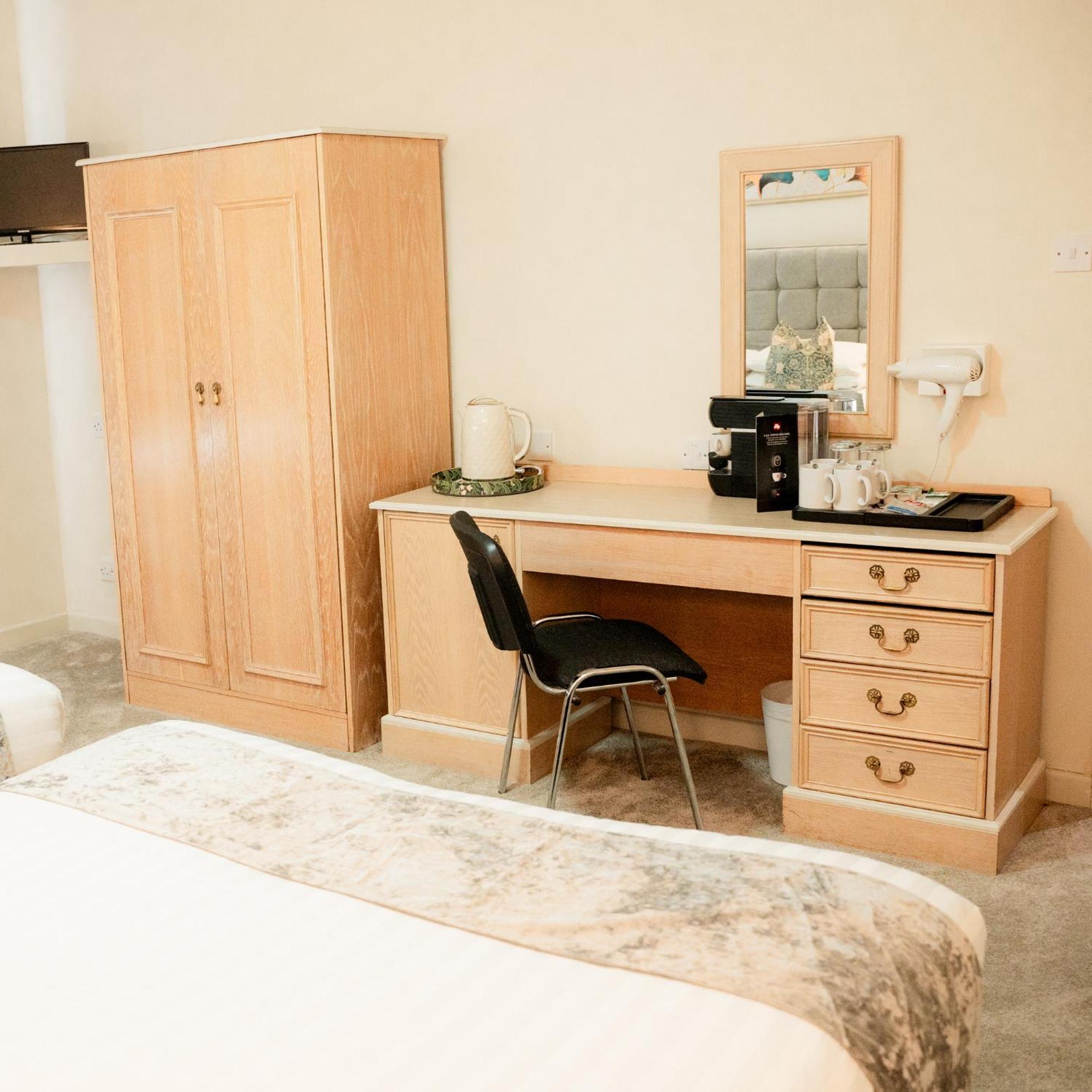 The Mayfair 3*