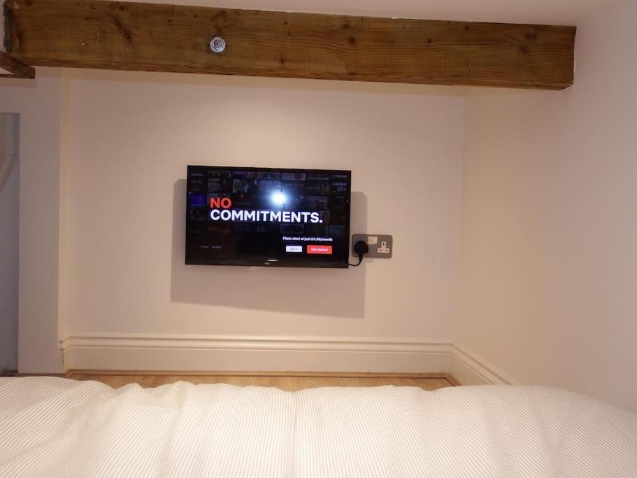 Newly Renovated Stunning Warehouse * Bournemouth