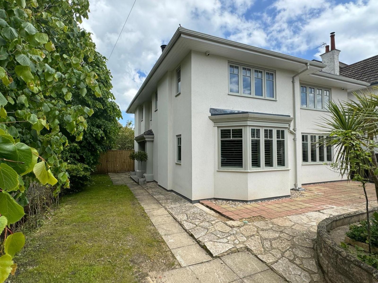 Holiday home Bournecoast:large Minutes From Beach- Hb6228