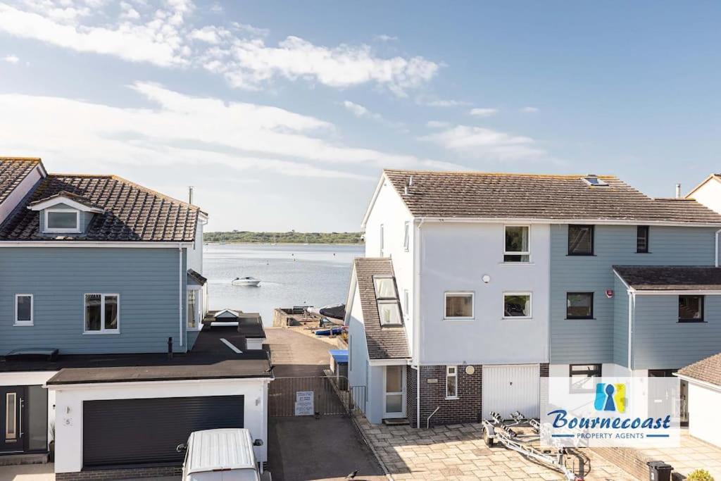 Bournecoast Townhouse With Views And Balcony-9602 Holiday home *