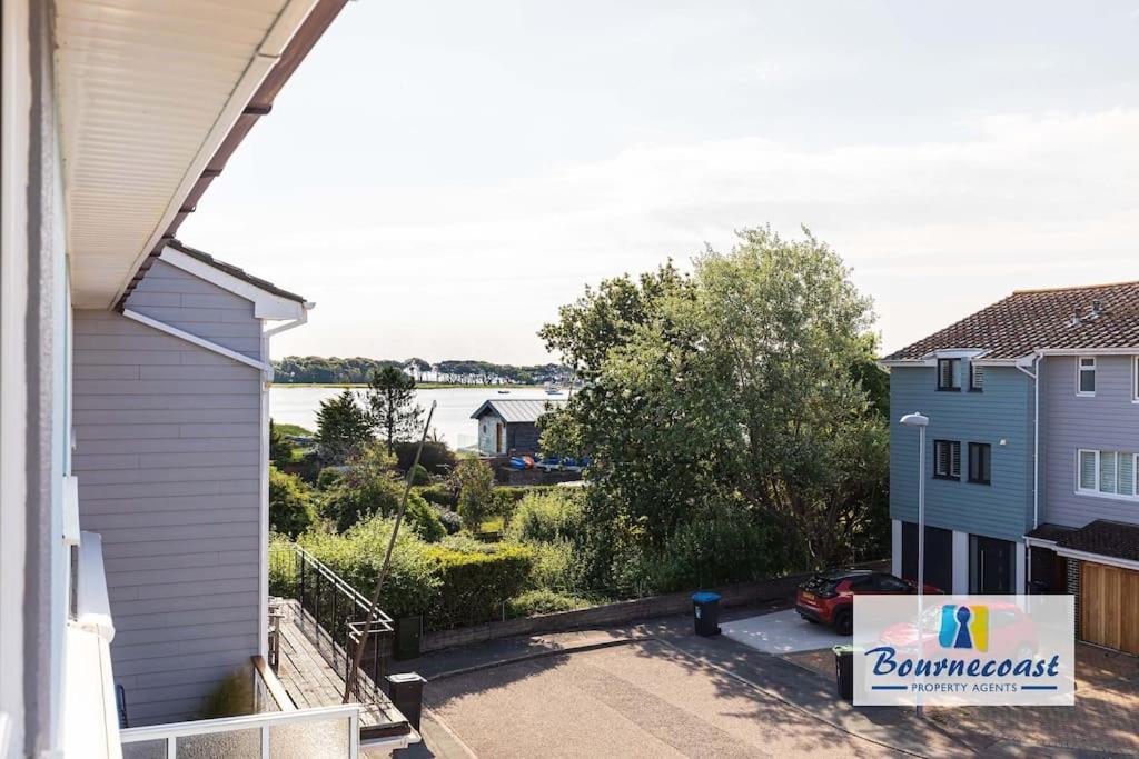 Bournecoast Townhouse With Views And Balcony-9602 Holiday home Bournemouth