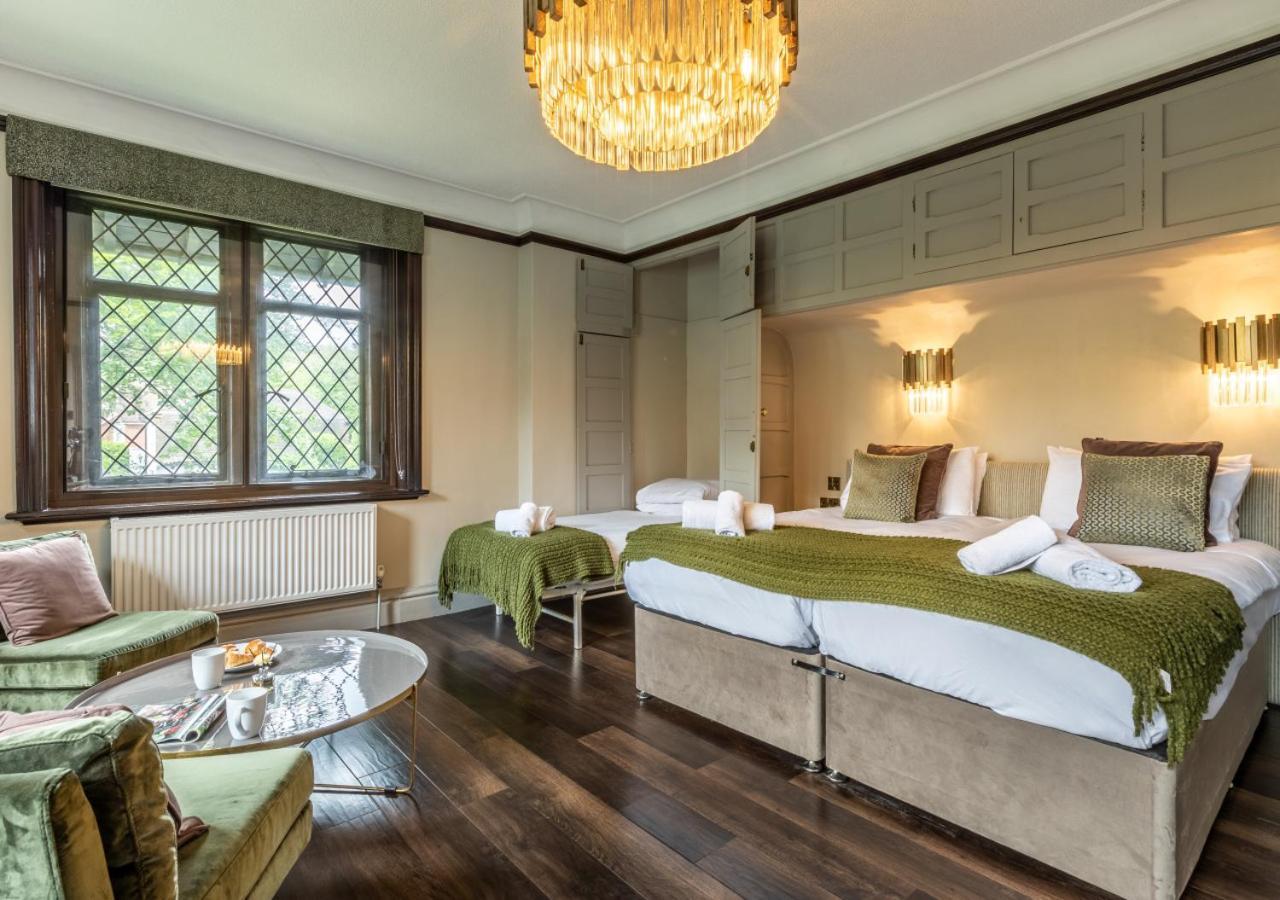 The Tudor Mansion Holiday home Bournemouth