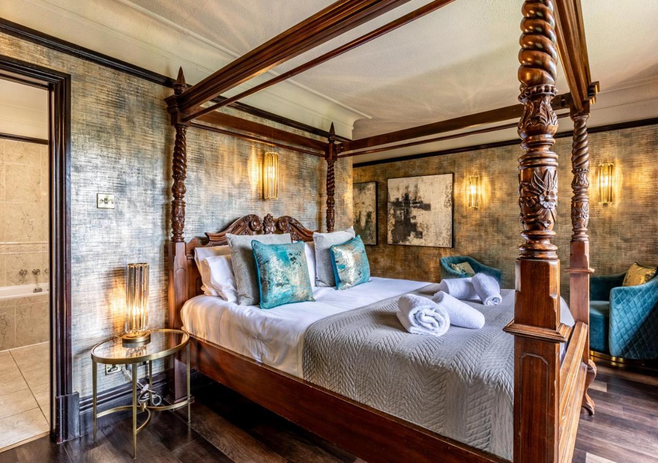 The Tudor Mansion * Bournemouth