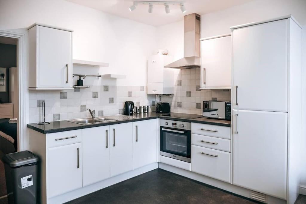 Urban Pearl - Modern 1 Bed Flat Apartment