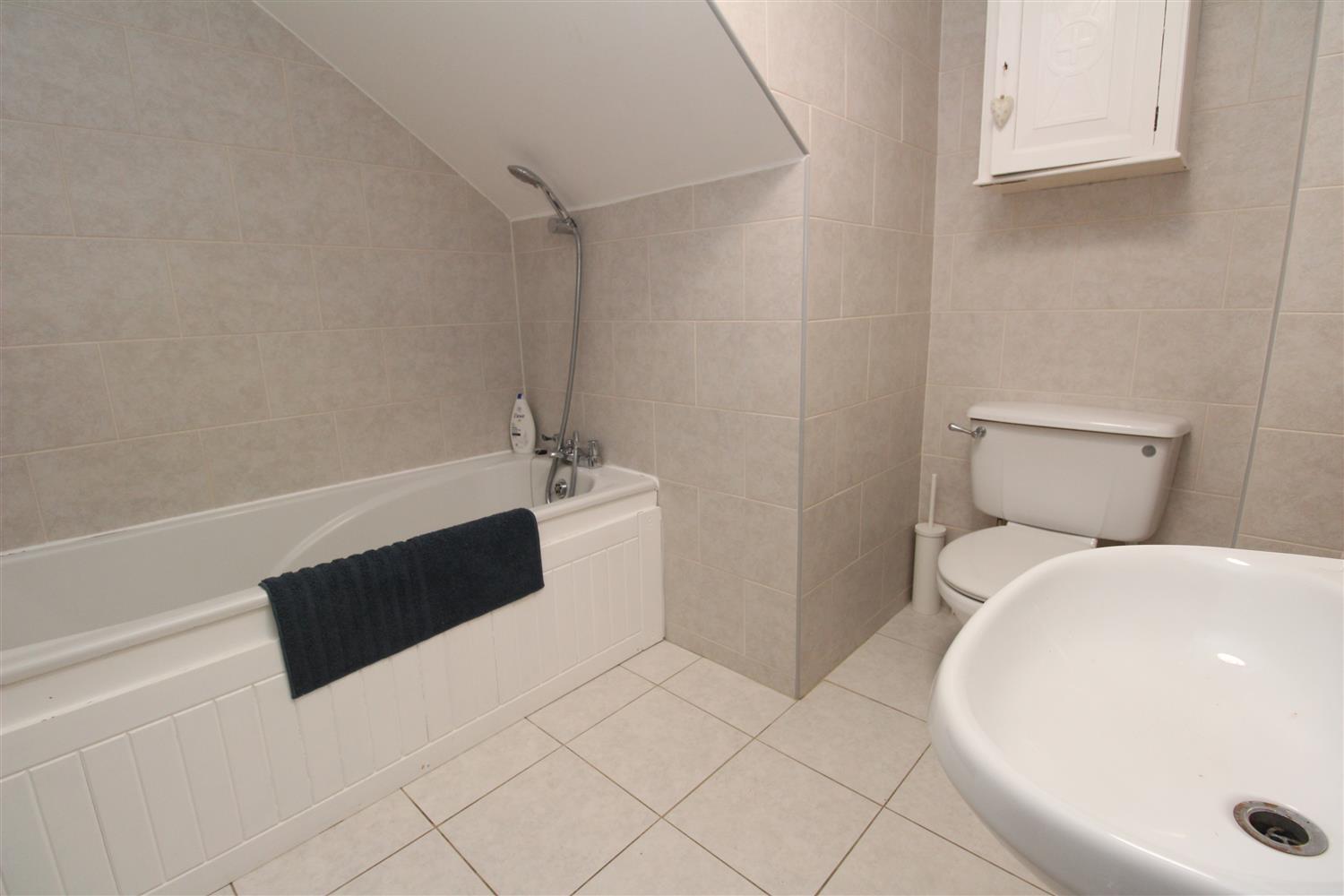 2 Bed Garden By Beach In Alum Chine, * Bournemouth