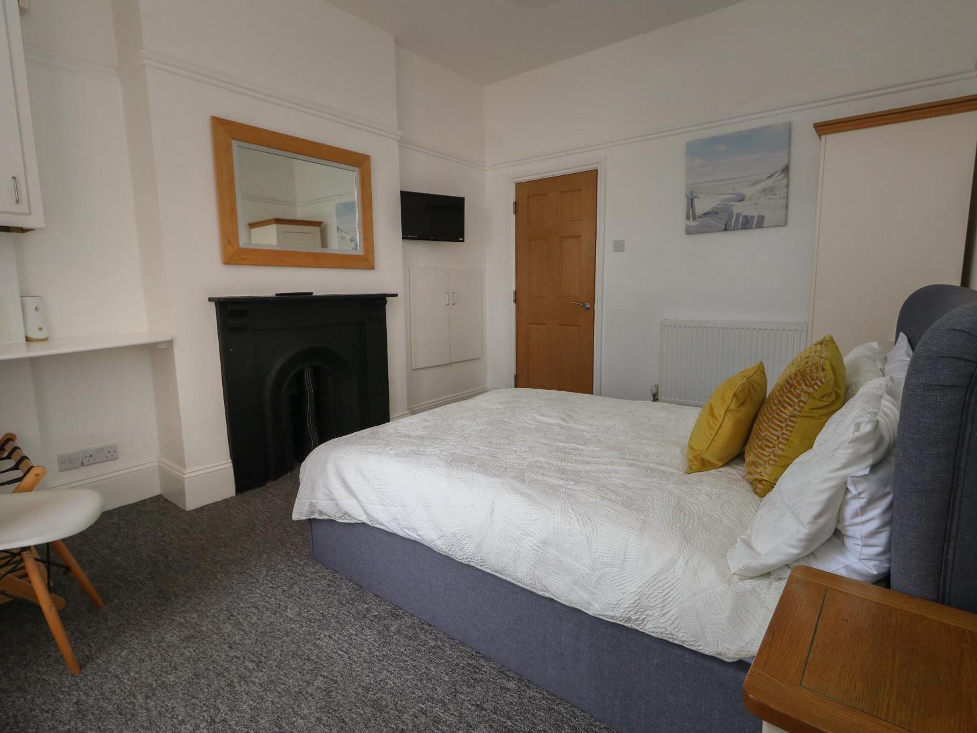 Flat 2