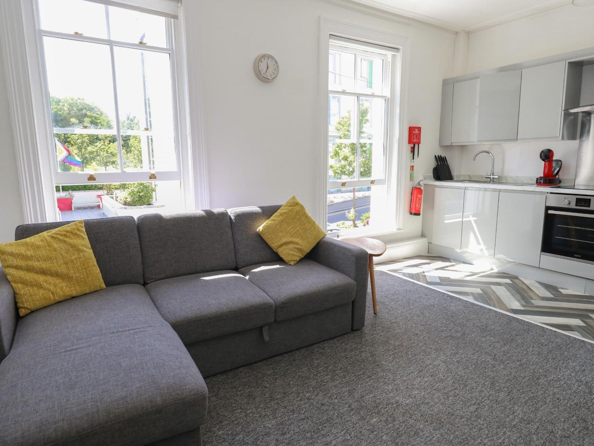 Flat 3 Apartment