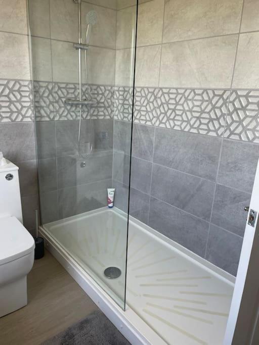 Charming 3-bedroom House With Private Garden * Bournemouth