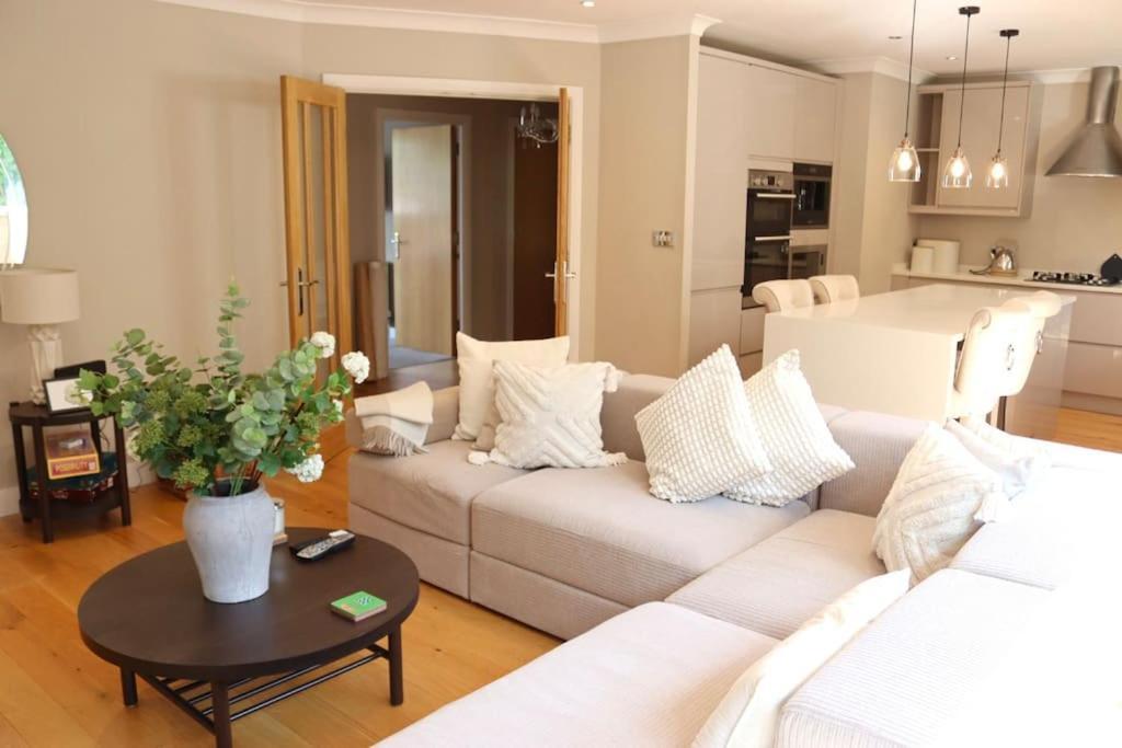 Apartment The Bourne, Westbourne *