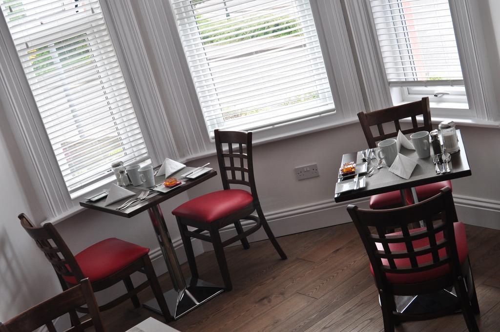 Cavendish Central Bed & Breakfast Bournemouth