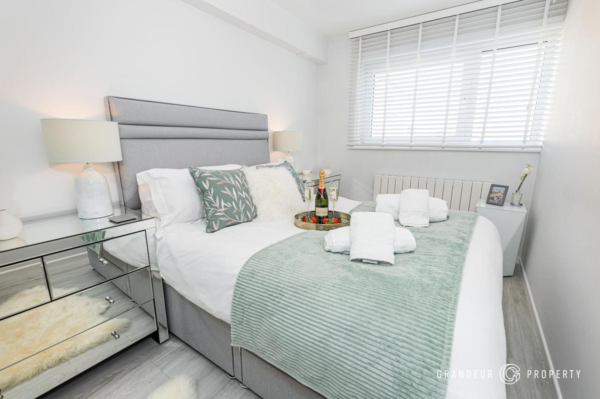 Apartment Seaview Retreat By Grandeur