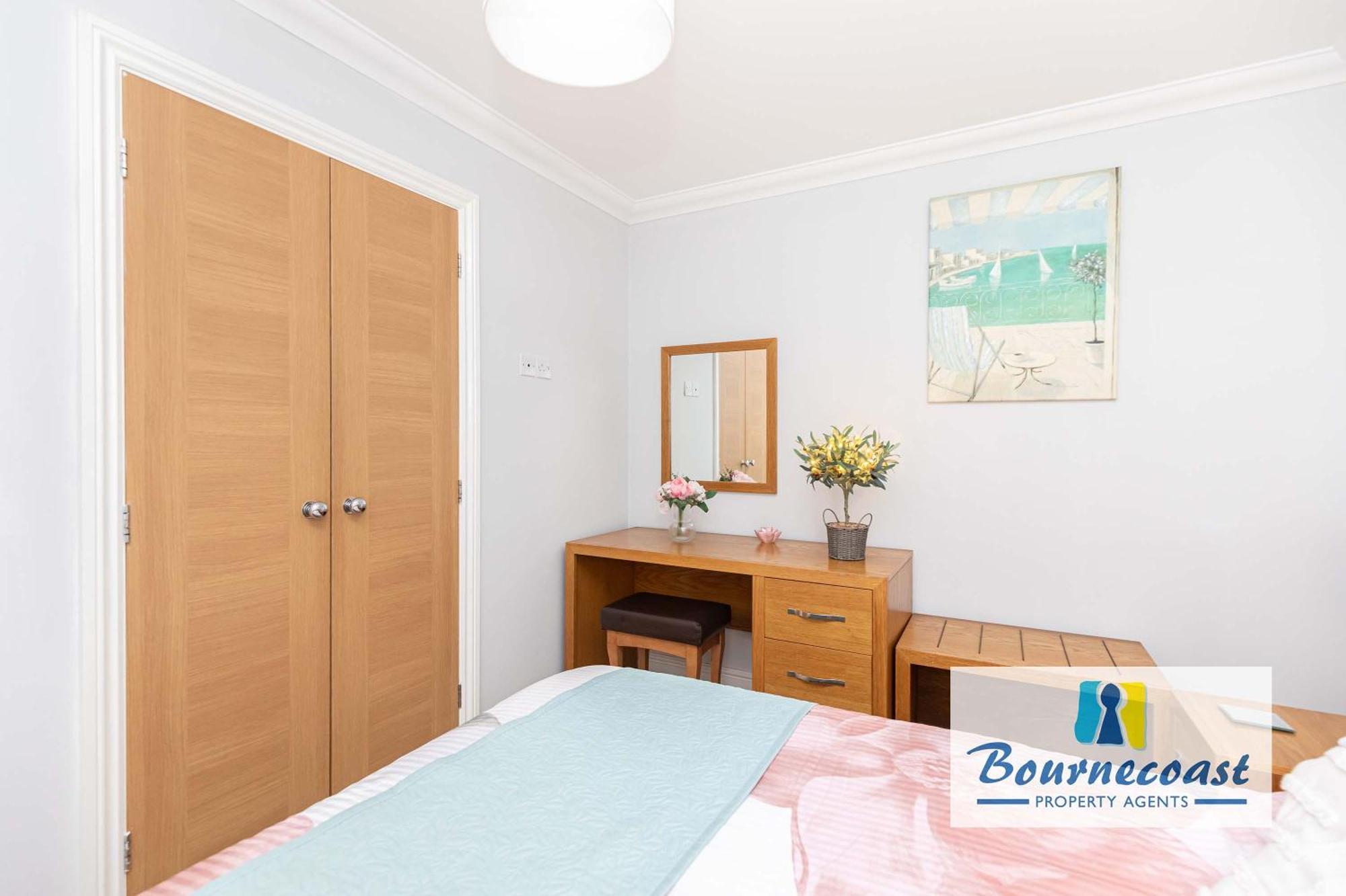 Apartment Bournecoast: Short Walk To Town/sandy -3194 *