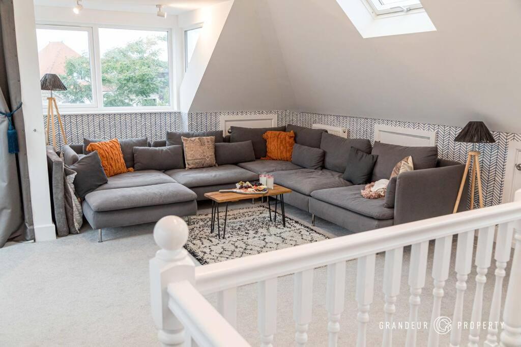 Azure House By Grandeur Bournemouth