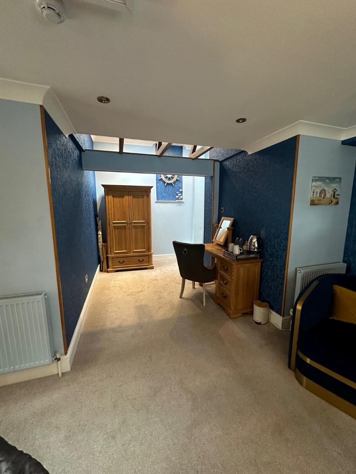 Derby Manor Bed & Breakfast Bournemouth