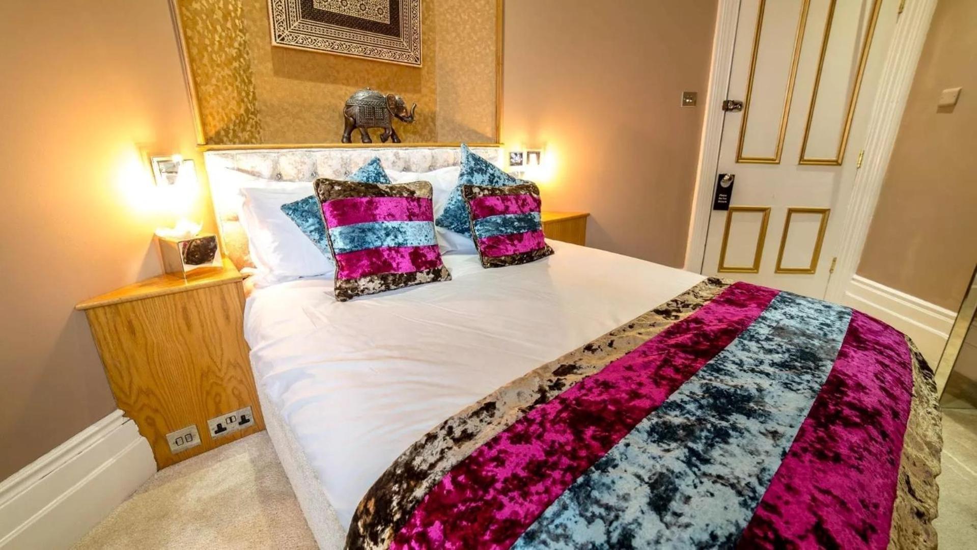 Derby Manor 4*