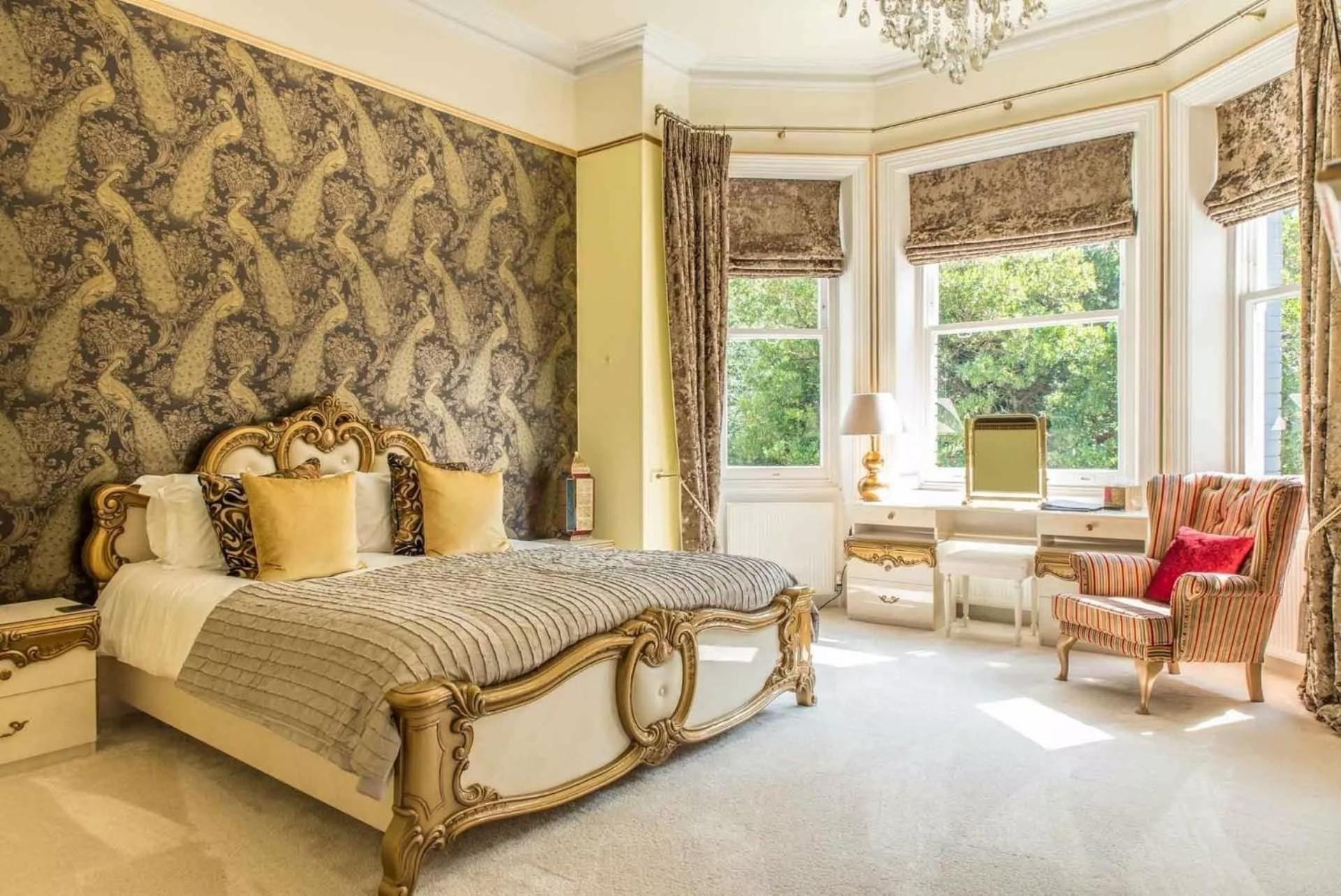 Derby Manor Bed & Breakfast 4*