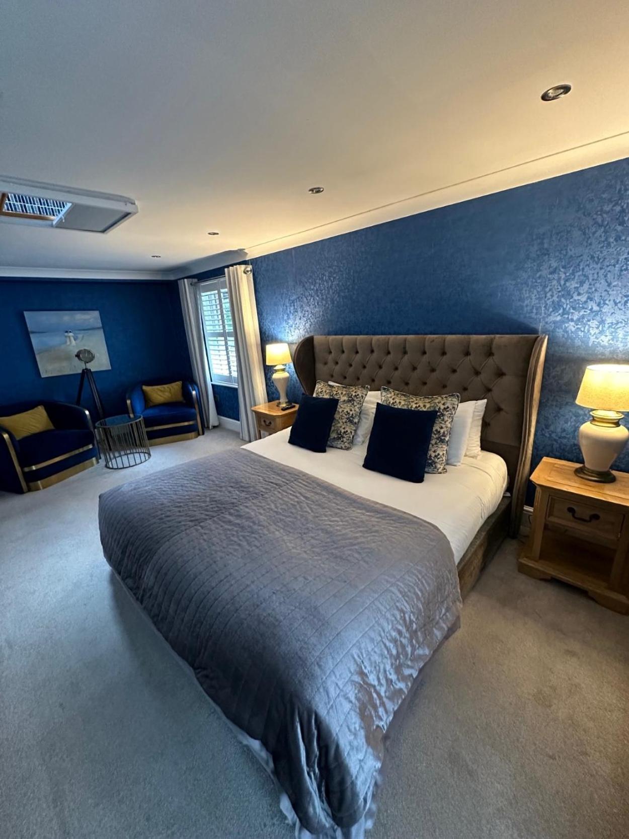 Derby Manor Bed & Breakfast 4*
