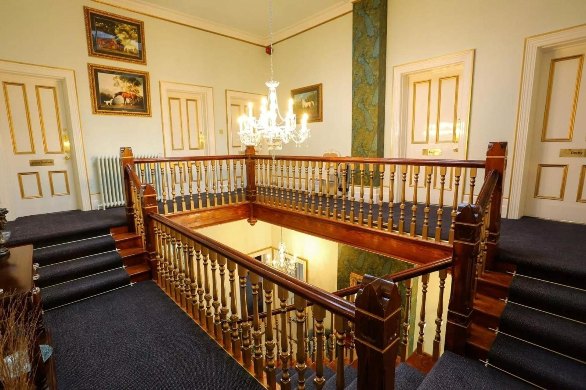 Derby Manor Bed & Breakfast