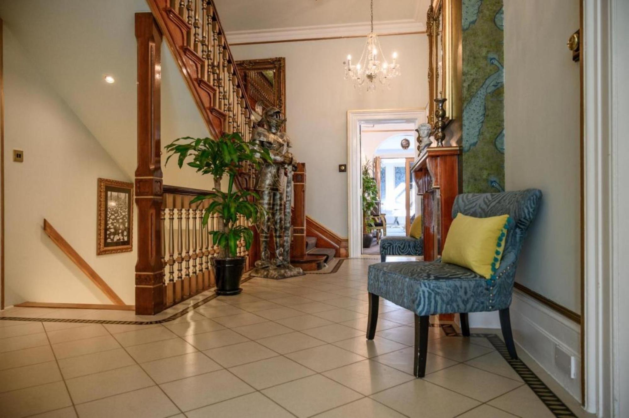 Derby Manor Bed & Breakfast 4*