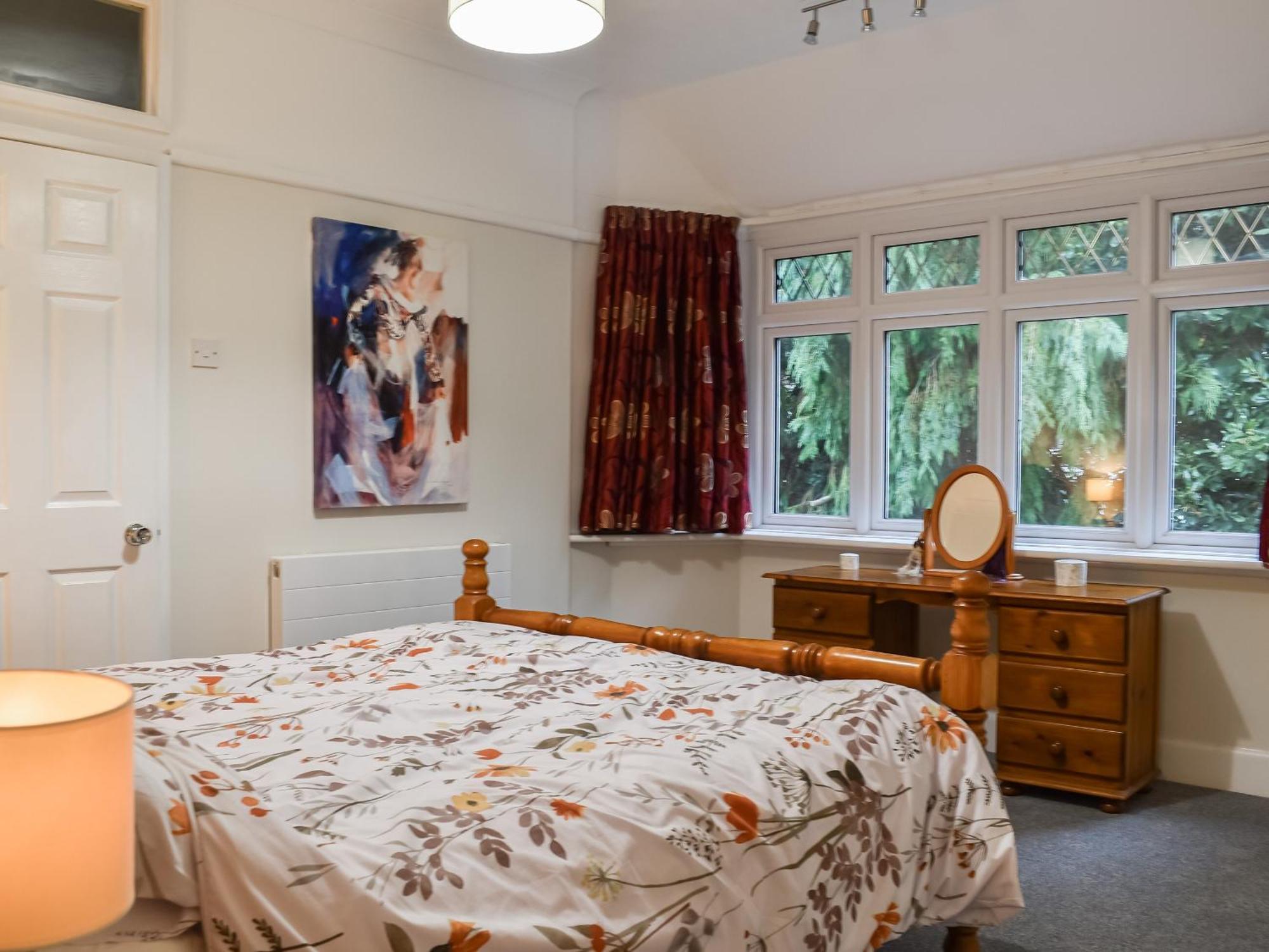 Flat 2, Langtry * Bournemouth