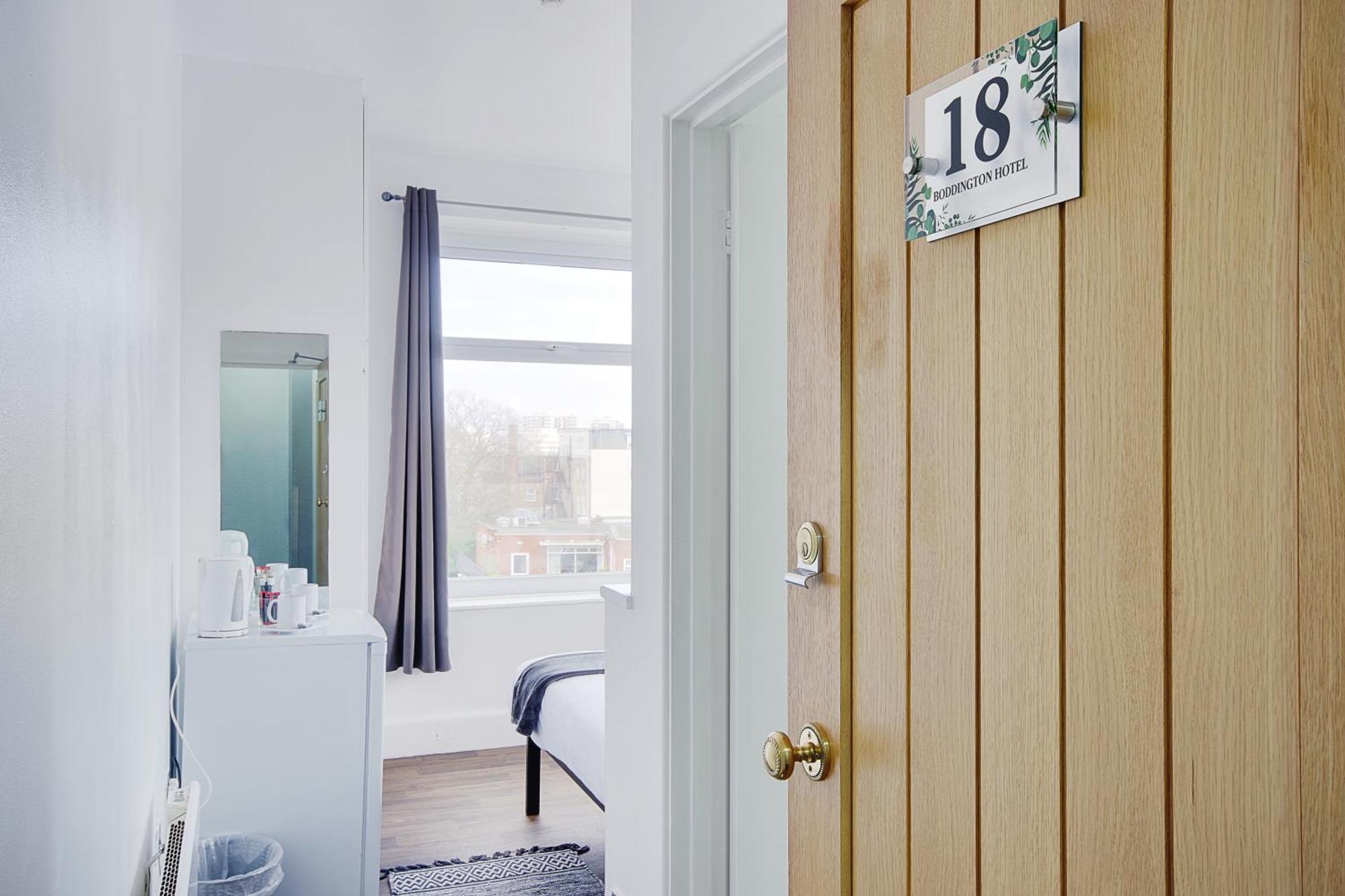 Azure Beach 3* Bournemouth