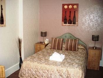 The Claremont 4*