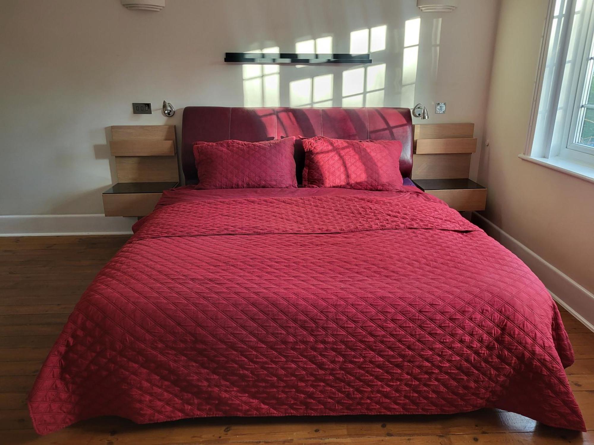 Little Robin Gate - Free Parking - - 10 Min Walk To Train Station
