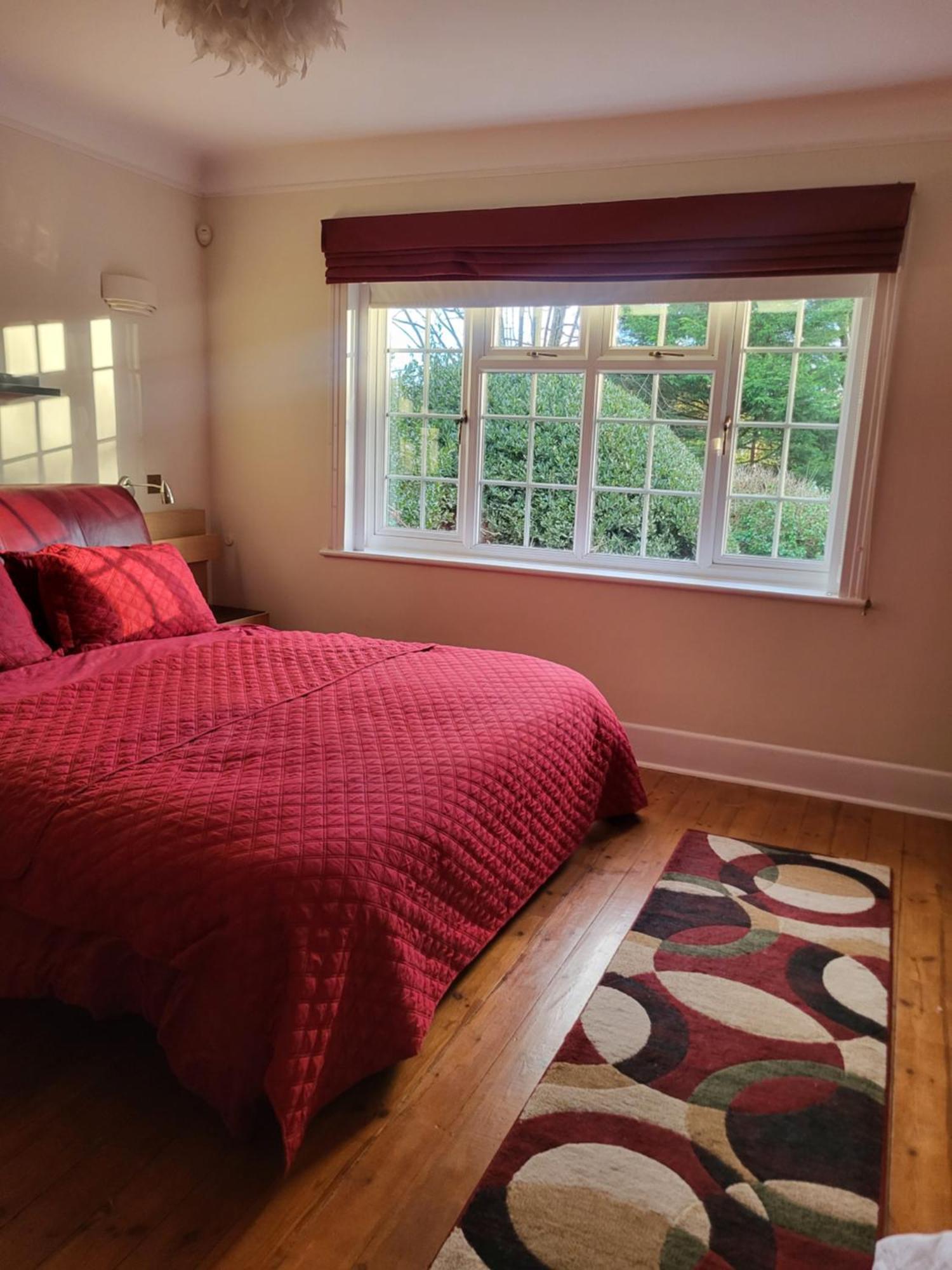 Guest house Little Robin Gate - Free Parking - - 10 Min Walk To Train Station *