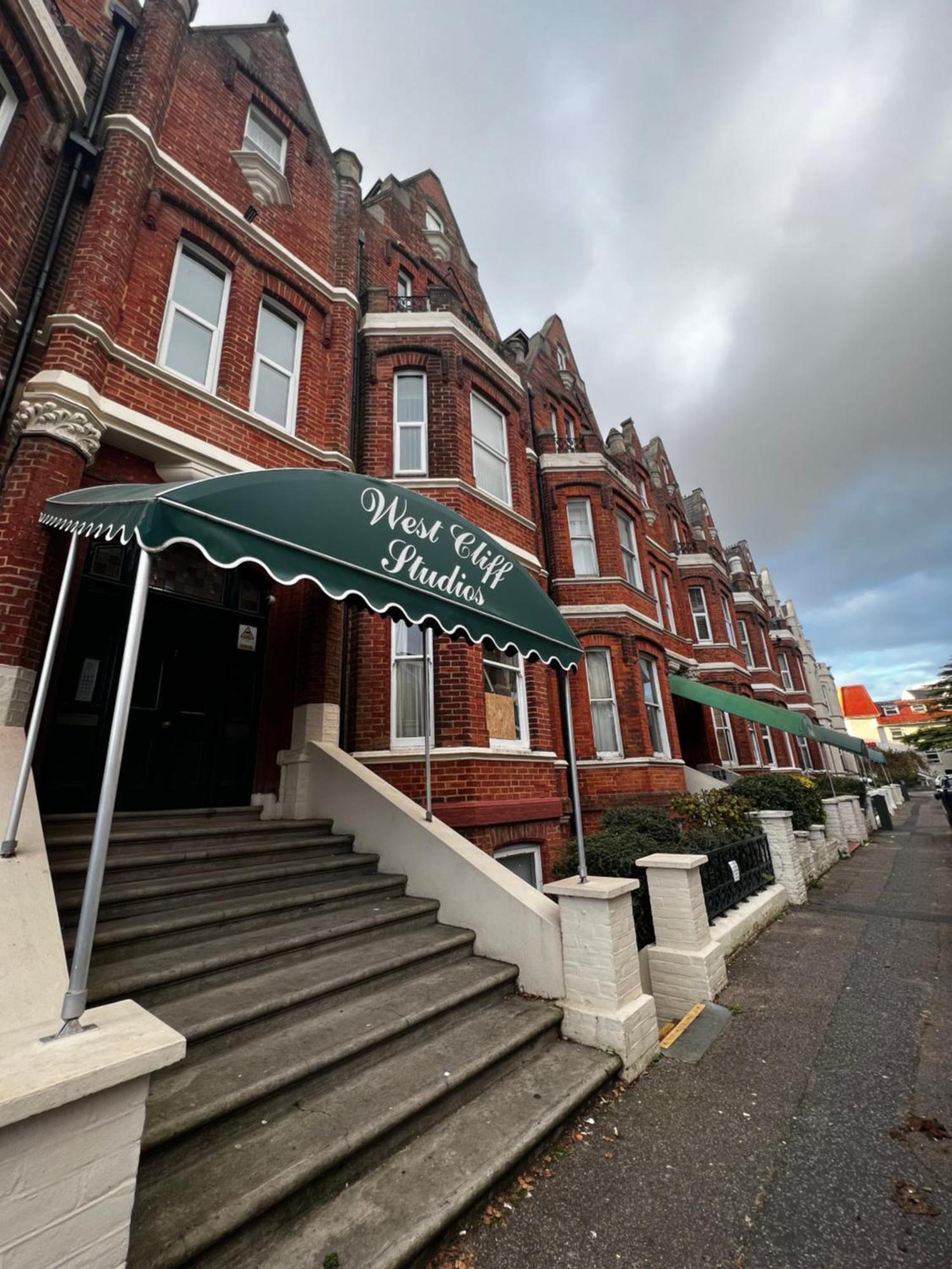 Flat, Westbourne, Apartment