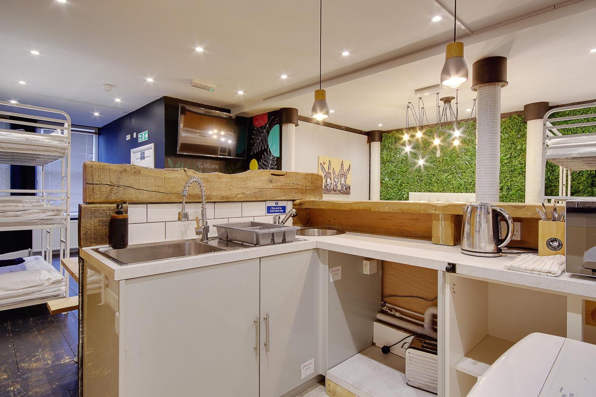 Apartment Infinity Fir Vale Road *