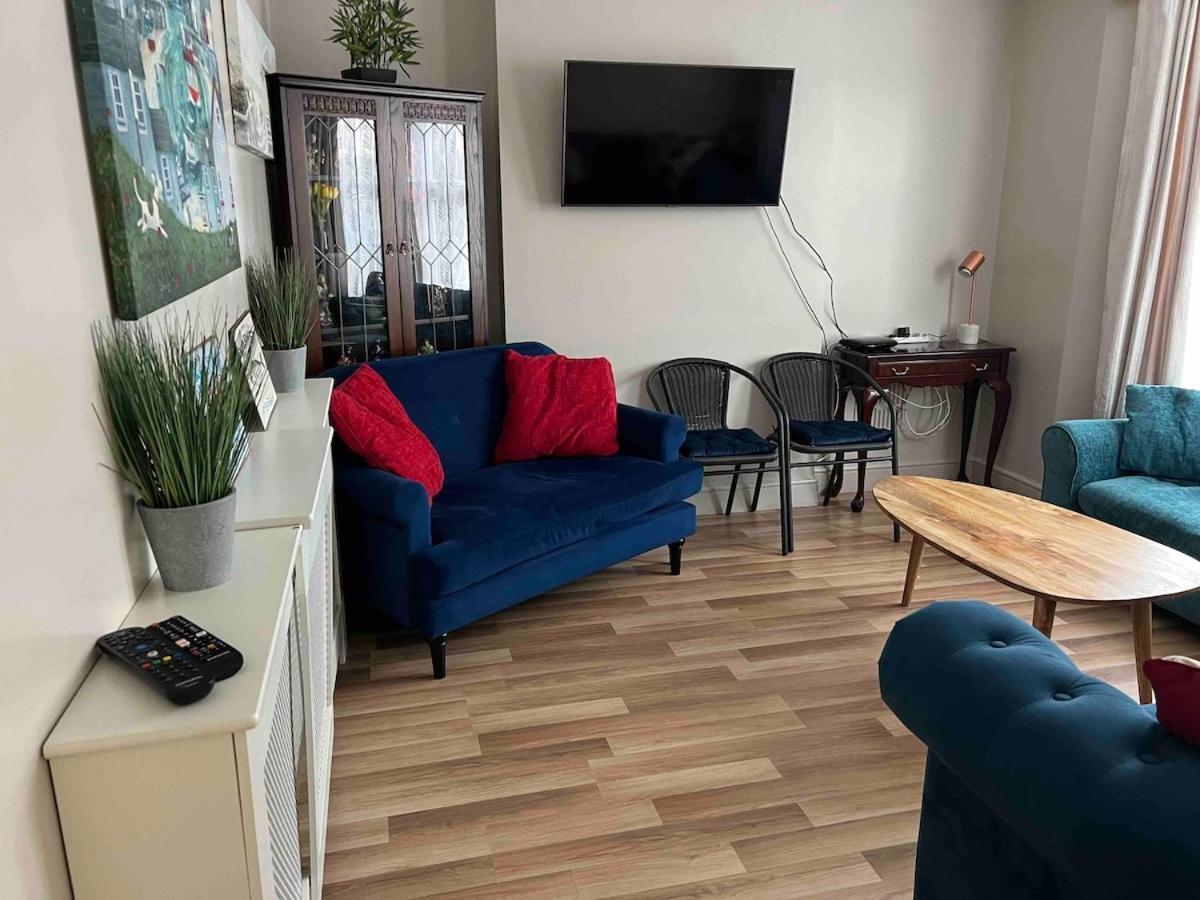 Holiday home Family House - Spa, Garden, Parking Bournemouth