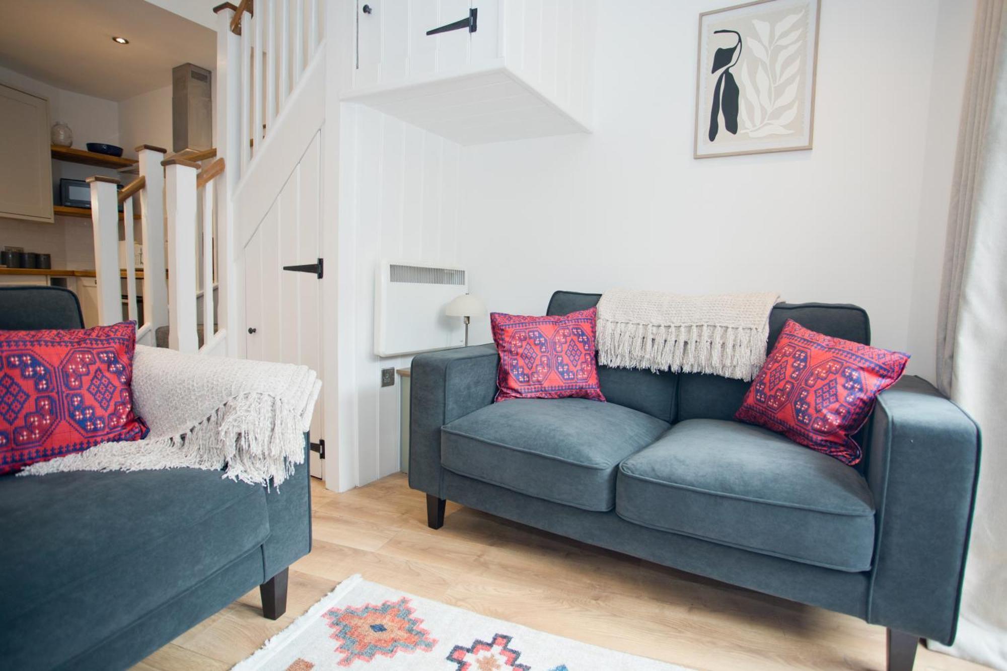 2 Bed House Free Parking 1km From The * Bournemouth