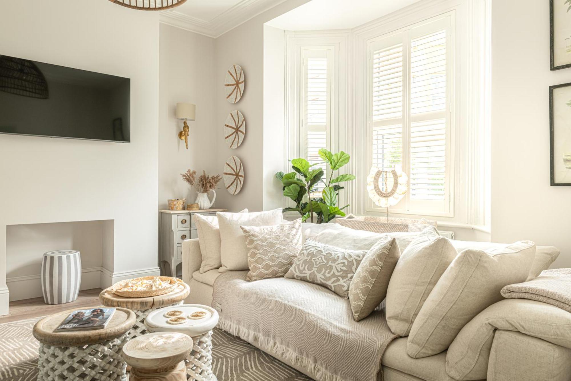 Holiday home The Shell House - 5 Mins To Cafes & Beaches *