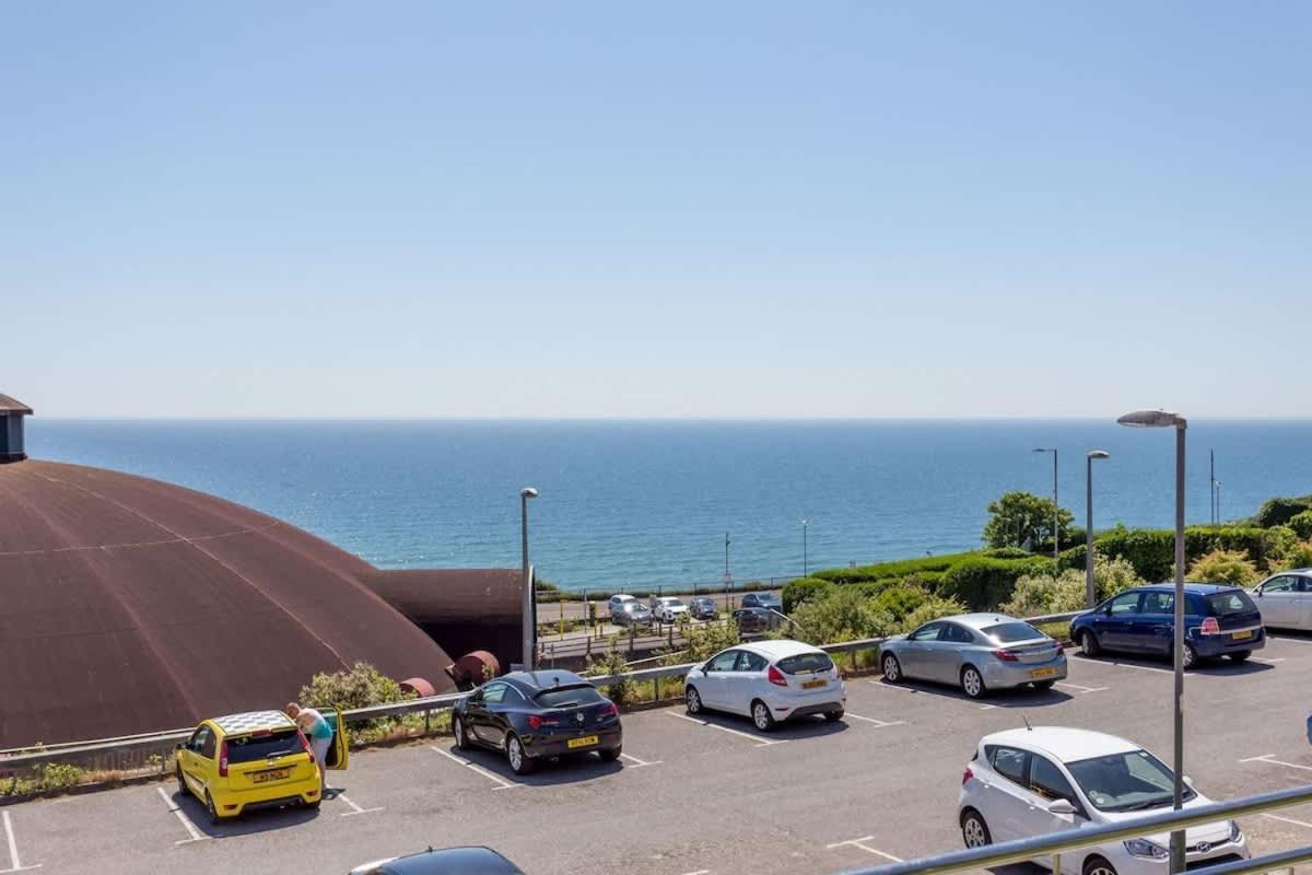 Sea Breeze Bournemouth