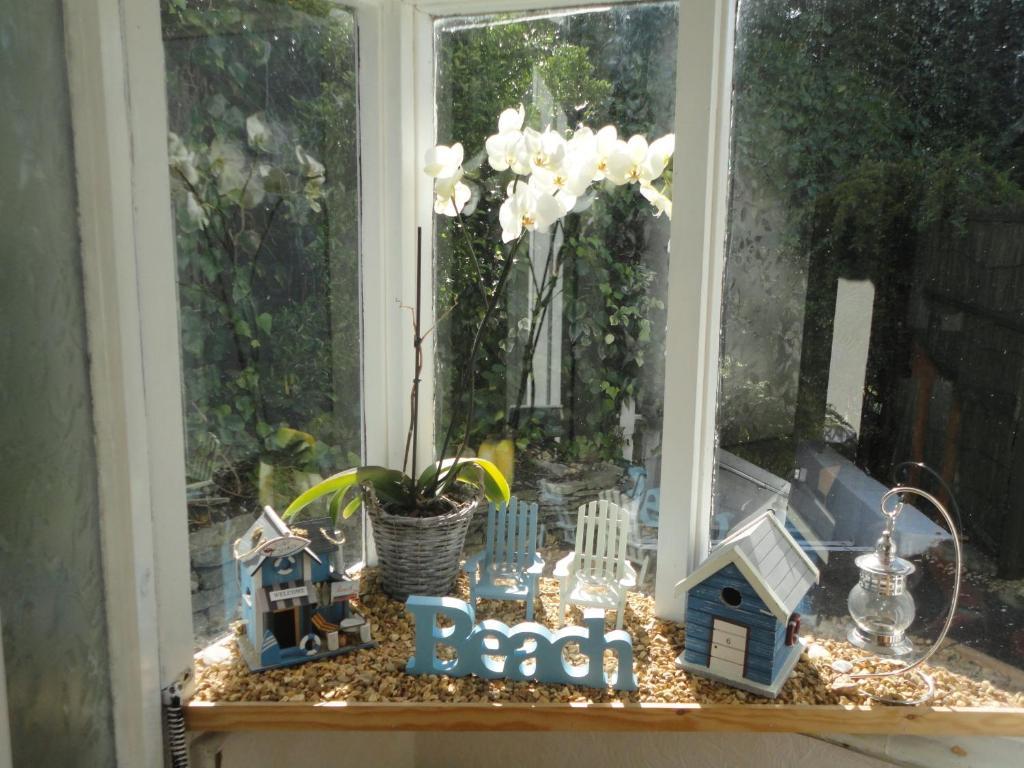 Bed & Breakfast Waves In Bournemouth
